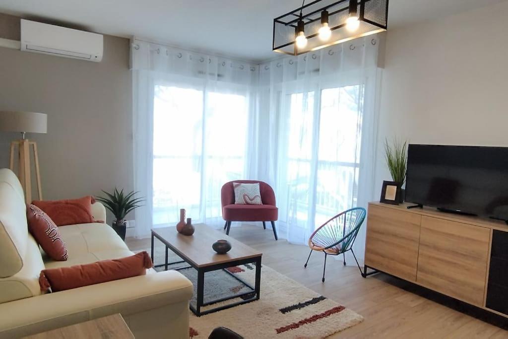 Apartment Les Geraniums, Bel Renove, Proche Et Commerces